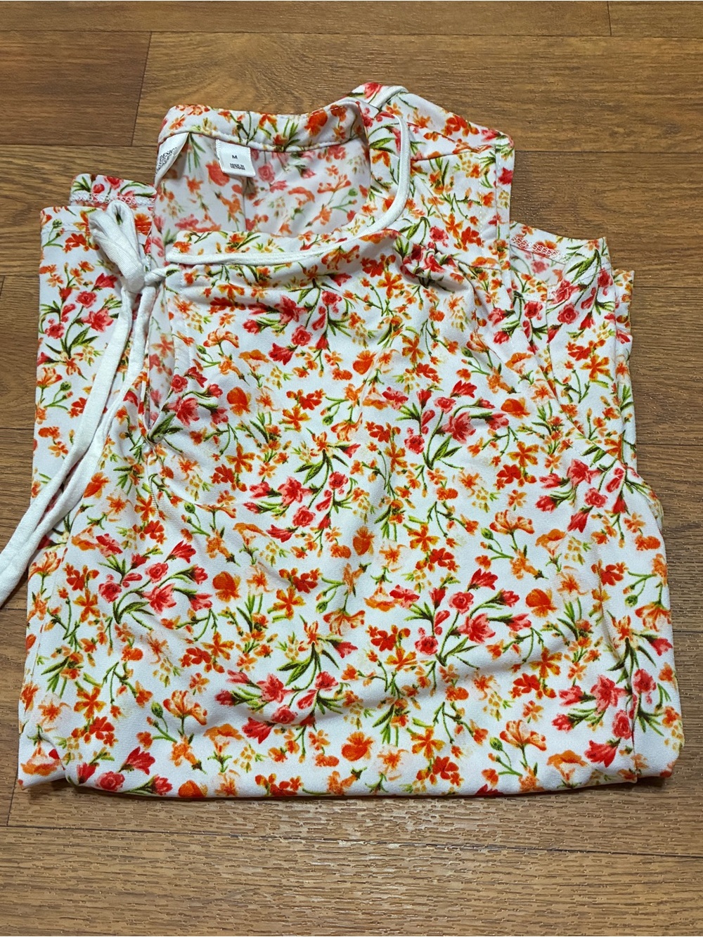 New York & Co Floral Tie-Neck Sleeveless Top - White , Red, Orange